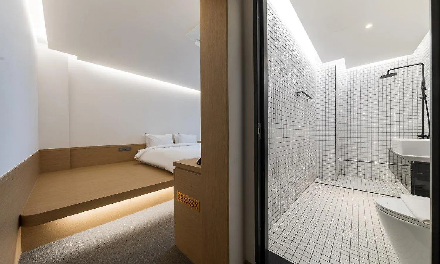 Bluefrog Hotel Incheon Korsel