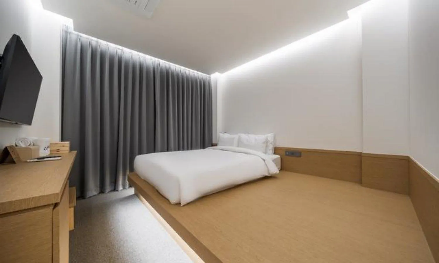 Bluefrog Hotel Incheon South Korea