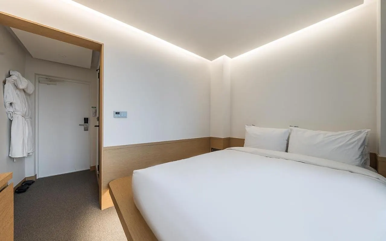 Bluefrog Hotel Incheon Korsel