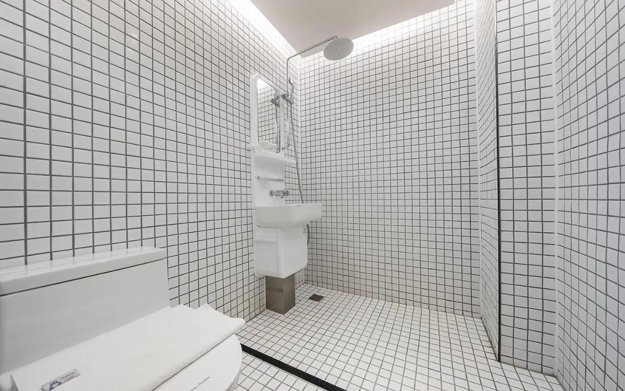 Bluefrog Hotel Incheon 0*,